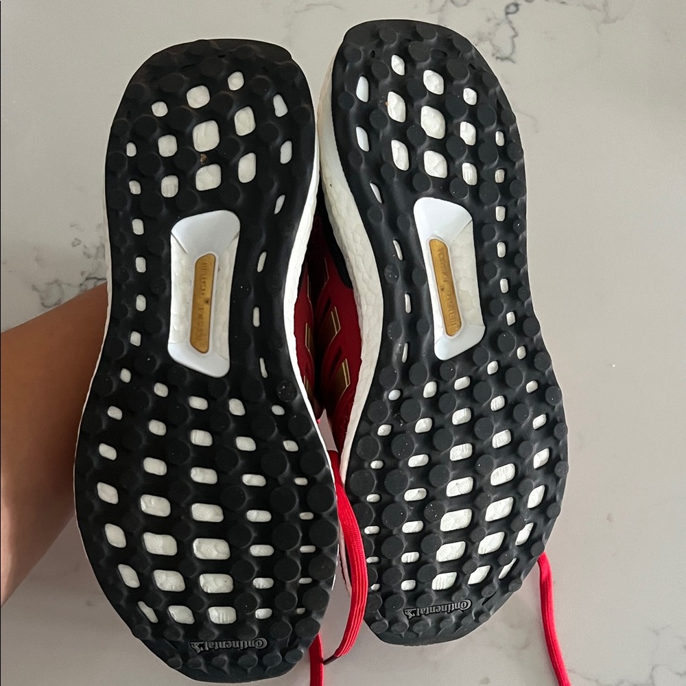 Adidas Ultraboost x GOT  Red and Gold Running Shoes - Picture 4 of 7